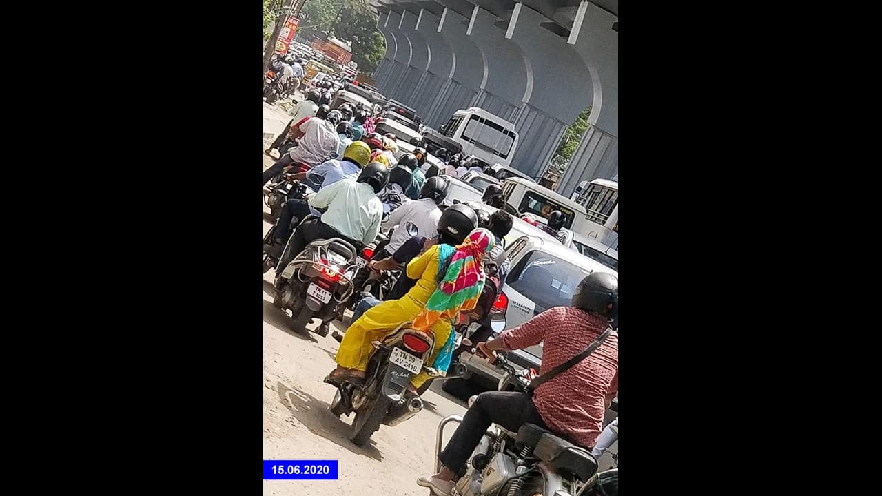 সব রেকর্ড ভেঙে দিয়ে দেশে দৈনিক আক্রান্ত সাড়ে ১৪ হাজার ছাড়াল, মোট সংক্রমণ এবার ৪ লক্ষের পথে সব রেকর্ড ভেঙে দিয়ে দেশে দৈনিক আক্রান্ত সাড়ে ১৪ হাজার ছাড়াল, মোট সংক্রমণ এবার ৪ লক্ষের পথে