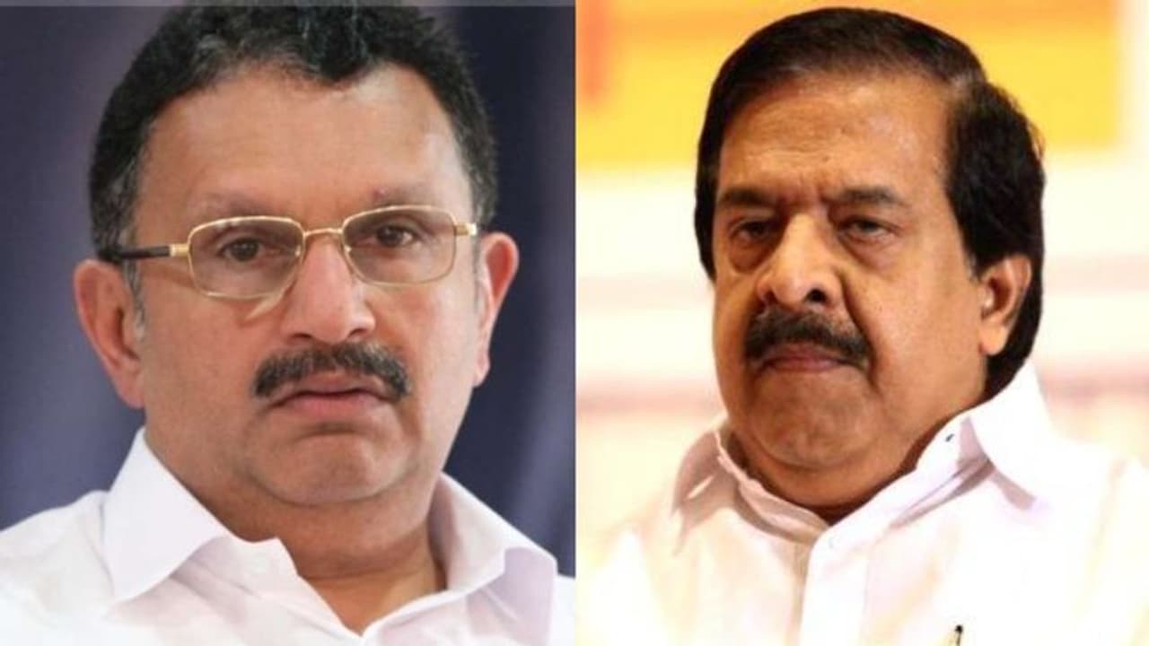 സംസ്ഥാനത്ത് കൊവിഡ് പ്രതിരോധ പ്രവർത്തനങ്ങൾ താളം തെറ്റിയെന്ന് രമേശ് ചെന്നിത്തലയും കെ മുരളീധരനും സംസ്ഥാനത്ത് കൊവിഡ് പ്രതിരോധ പ്രവർത്തനങ്ങൾ താളം തെറ്റിയെന്ന് രമേശ് ചെന്നിത്തലയും കെ മുരളീധരനും