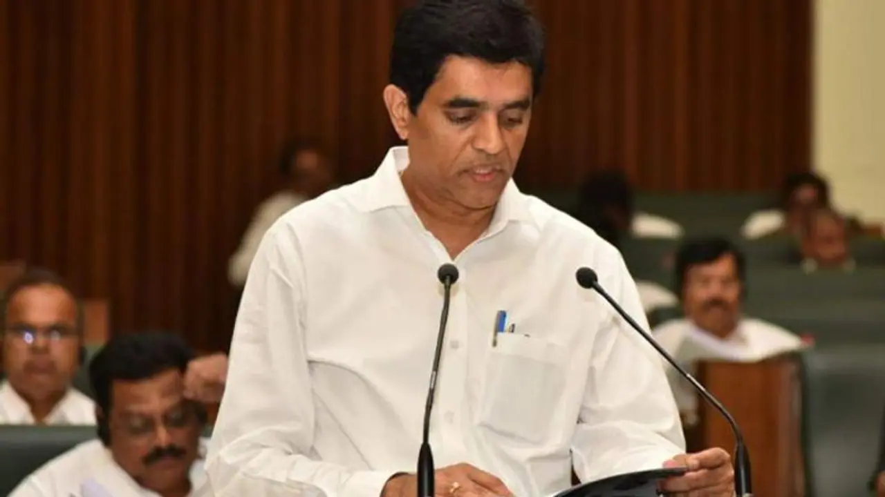 త్వరలో విశాఖ నుంచి పాలన.. శివరామకృష్ణన్ చెప్పిందే చేస్తున్నాం : రాజధానిపై బుగ్గన సంచలన వ్యాఖ్యలు