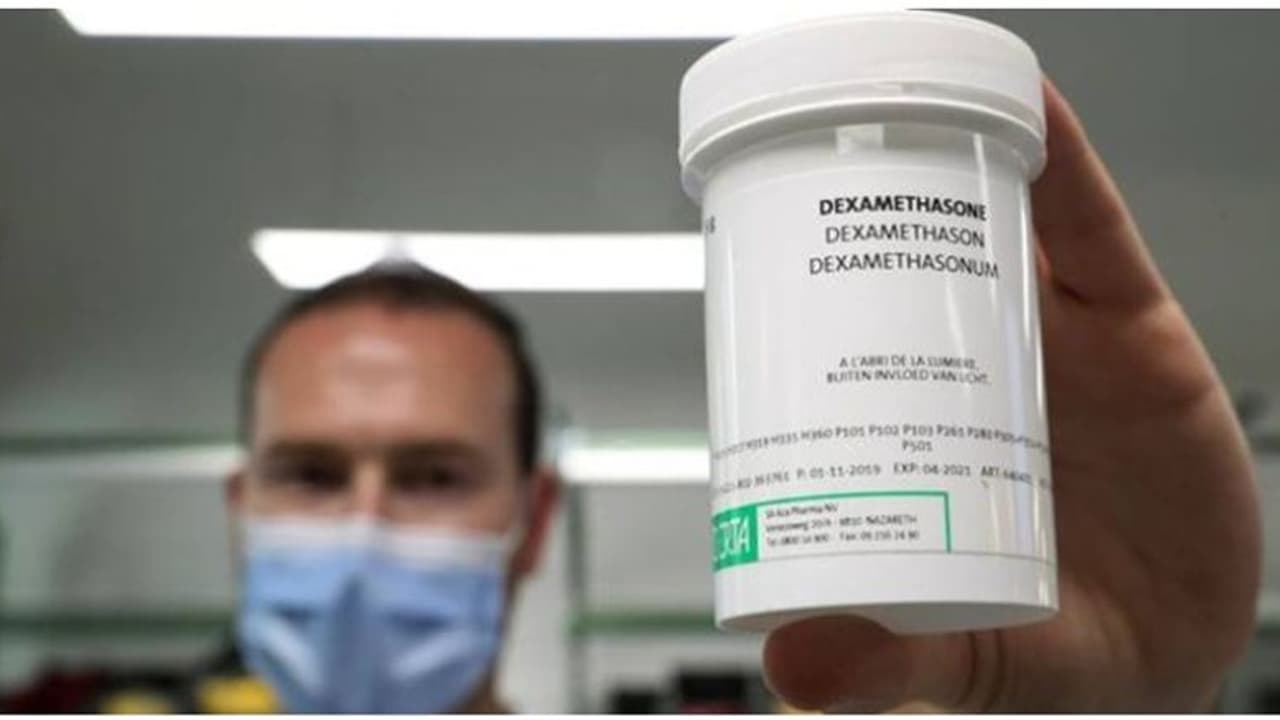 கொரோனா தடுப்பில் கேம் சேஞ்சர்..குறைந்த விலையில் கிடைக்கும் மருந்து..பால் வார்க்கும் பிரிட்டன் கண்டுபிடிப்பு! கொரோனா தடுப்பில் கேம் சேஞ்சர்..குறைந்த விலையில் கிடைக்கும் மருந்து..பால் வார்க்கும் பிரிட்டன் கண்டுபிடிப்பு!