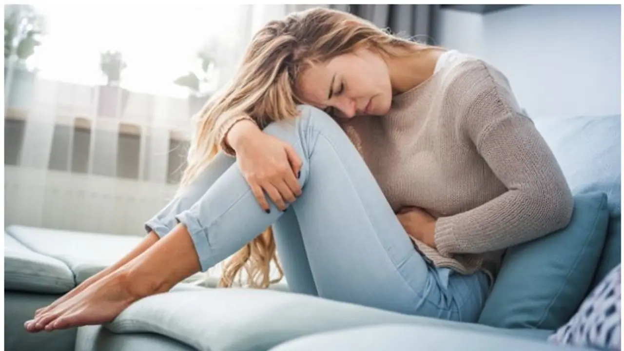 ആർത്തവ സമയത്തെ വേദന ഇല്ലാതാക്കാൻ എന്ത് ചെയ്യണം; ഡോക്ടർ പറയുന്നു ആർത്തവ സമയത്തെ വേദന ഇല്ലാതാക്കാൻ എന്ത് ചെയ്യണം; ഡോക്ടർ പറയുന്നു