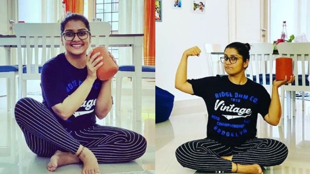 'നിറഞ്ഞു നിറഞ്ഞു വരുമ്പോള് ഒരു സന്തോഷമുണ്ട്'; സമ്പാദ്യ കുടുക്കയുമായി സരയൂ 'നിറഞ്ഞു നിറഞ്ഞു വരുമ്പോള് ഒരു സന്തോഷമുണ്ട്'; സമ്പാദ്യ കുടുക്കയുമായി സരയൂ