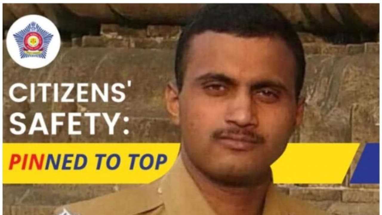 14 ദിവസം പ്രായമുള്ള പിഞ്ചു കുഞ്ഞ് സേഫ്റ്റിപിൻ വിഴുങ്ങി; രക്ഷകനായി കോൺസ്റ്റബിള് 14 ദിവസം പ്രായമുള്ള പിഞ്ചു കുഞ്ഞ് സേഫ്റ്റിപിൻ വിഴുങ്ങി; രക്ഷകനായി കോൺസ്റ്റബിള്