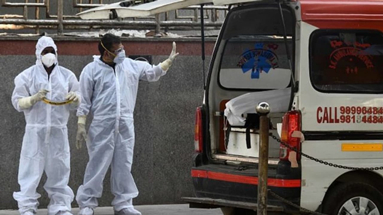 গড়িয়া শ্মশান কাণ্ডের জের, এবার নতুন পদ্ধতিতে বেওয়ারিশ দেহের সৎকার করবে পুরসভা গড়িয়া শ্মশান কাণ্ডের জের, এবার নতুন পদ্ধতিতে বেওয়ারিশ দেহের সৎকার করবে পুরসভা