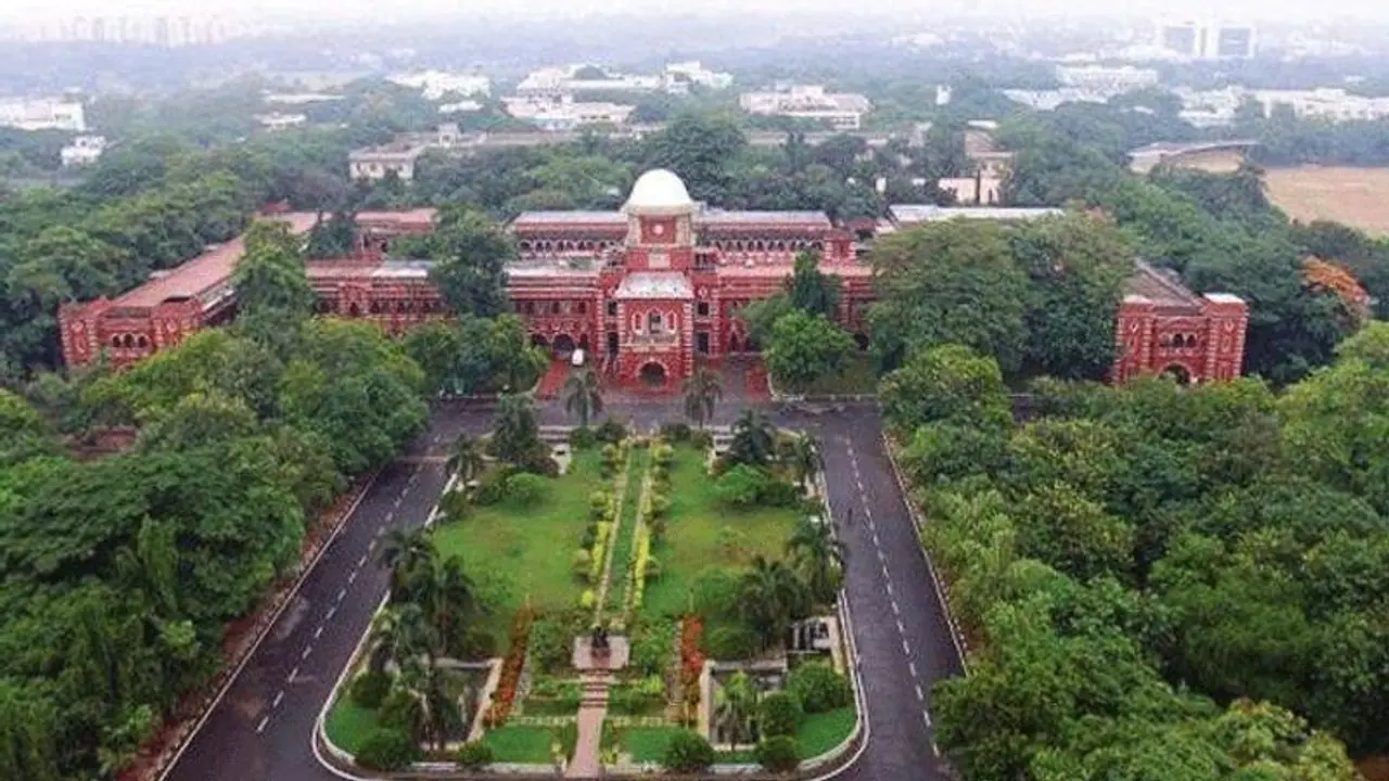 Anna University: மாணவர்களுக்கு குட்நியூஸ்.. அண்ணா பல்கலைக்கழக தேர்வு கட்டண உயர்வு தற்காலிகமாக நிறுத்தி வைப்பு! Anna University: மாணவர்களுக்கு குட்நியூஸ்.. அண்ணா பல்கலைக்கழக தேர்வு கட்டண உயர்வு தற்காலிகமாக நிறுத்தி வைப்பு!