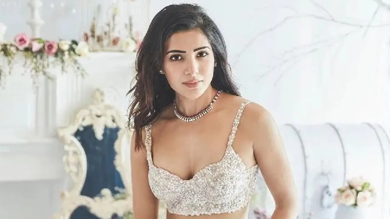 நாயுடன் அமர்ந்து அமைதியாக யோகா செய்யும் சமந்தா..! வைரலாகும் புகைப்படம்! நாயுடன் அமர்ந்து அமைதியாக யோகா செய்யும் சமந்தா..! வைரலாகும் புகைப்படம்!