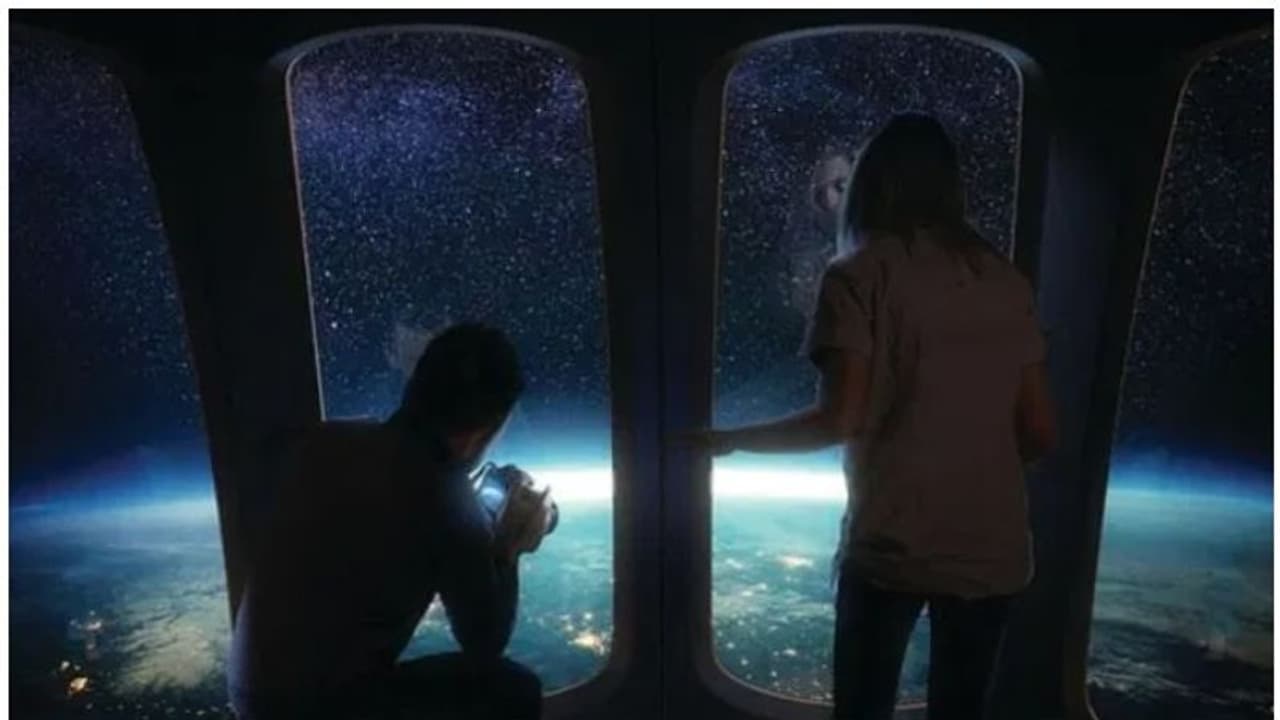 ഭീമൻ ബലൂണിലേറി ഭൗമാന്തരീക്ഷത്തിലേക്ക് ടൂറുപോകാം, ചെലവ് വെറും ഒരു കോടി രൂപ