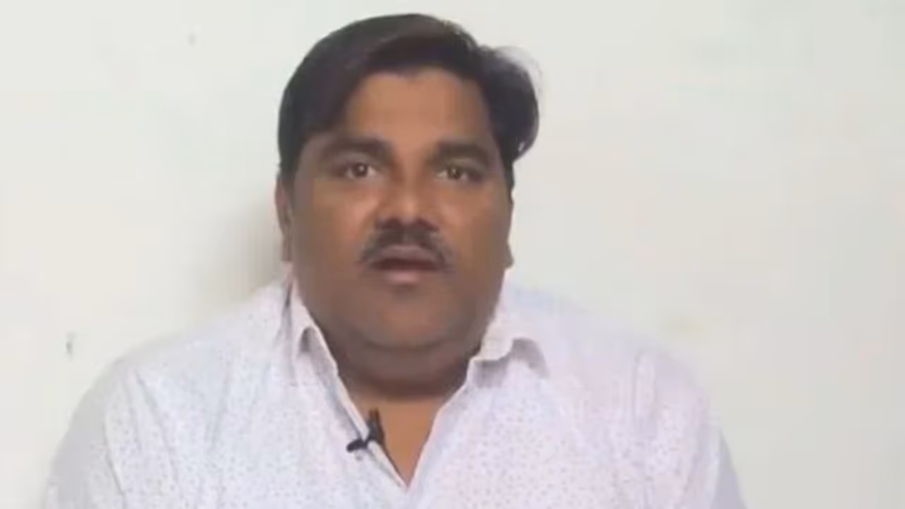 Delhi police files 2 more charge sheets against Tahir Hussain. Charges include arson & vandalism