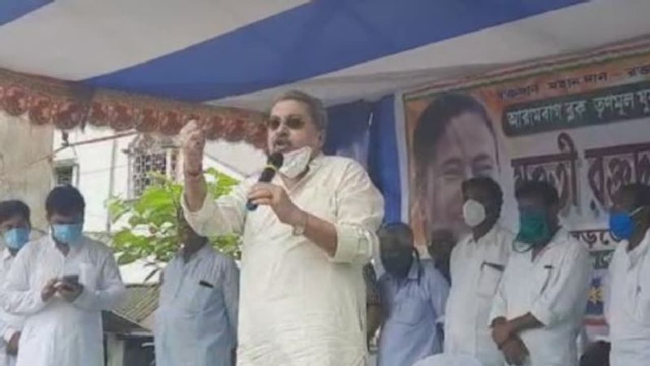 'বদলা নিতে এলে হাত ভেঙে দেব', দিলীপকে পাল্টা হুঁশিয়ারি কল্যাণের 'বদলা নিতে এলে হাত ভেঙে দেব', দিলীপকে পাল্টা হুঁশিয়ারি কল্যাণের