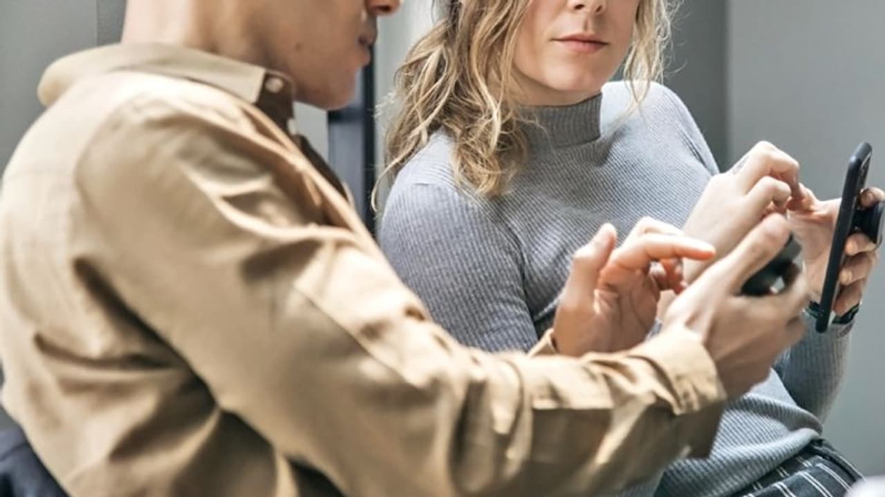 चाणक्य नीति: पुरुषों को किसी को भी नहीं बतानी चाहिए अपनी लाइफ से जुड़ी ये 4 बातें चाणक्य नीति: पुरुषों को किसी को भी नहीं बतानी चाहिए अपनी लाइफ से जुड़ी ये 4 बातें