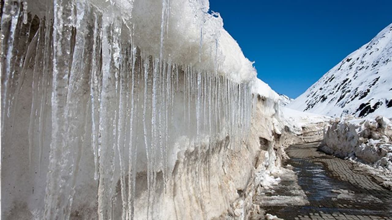 গালওয়ানে প্রকৃতি চ্যালেঞ্জ ছুঁড়ে দিচ্ছে চিনা সেনার দিকে, রীতিমত কোনঠাসা অবস্থা লাল ফৌজের