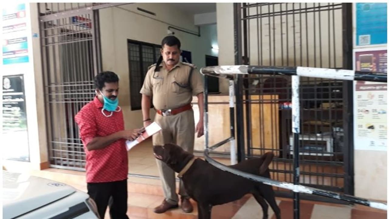 ഇവള് സൂസി, നെയ്യാറ്റിന്കര പൊലീസ് സ്റ്റേഷനിലെ കാവല്ക്കാരി ഇവള് സൂസി, നെയ്യാറ്റിന്കര പൊലീസ് സ്റ്റേഷനിലെ കാവല്ക്കാരി