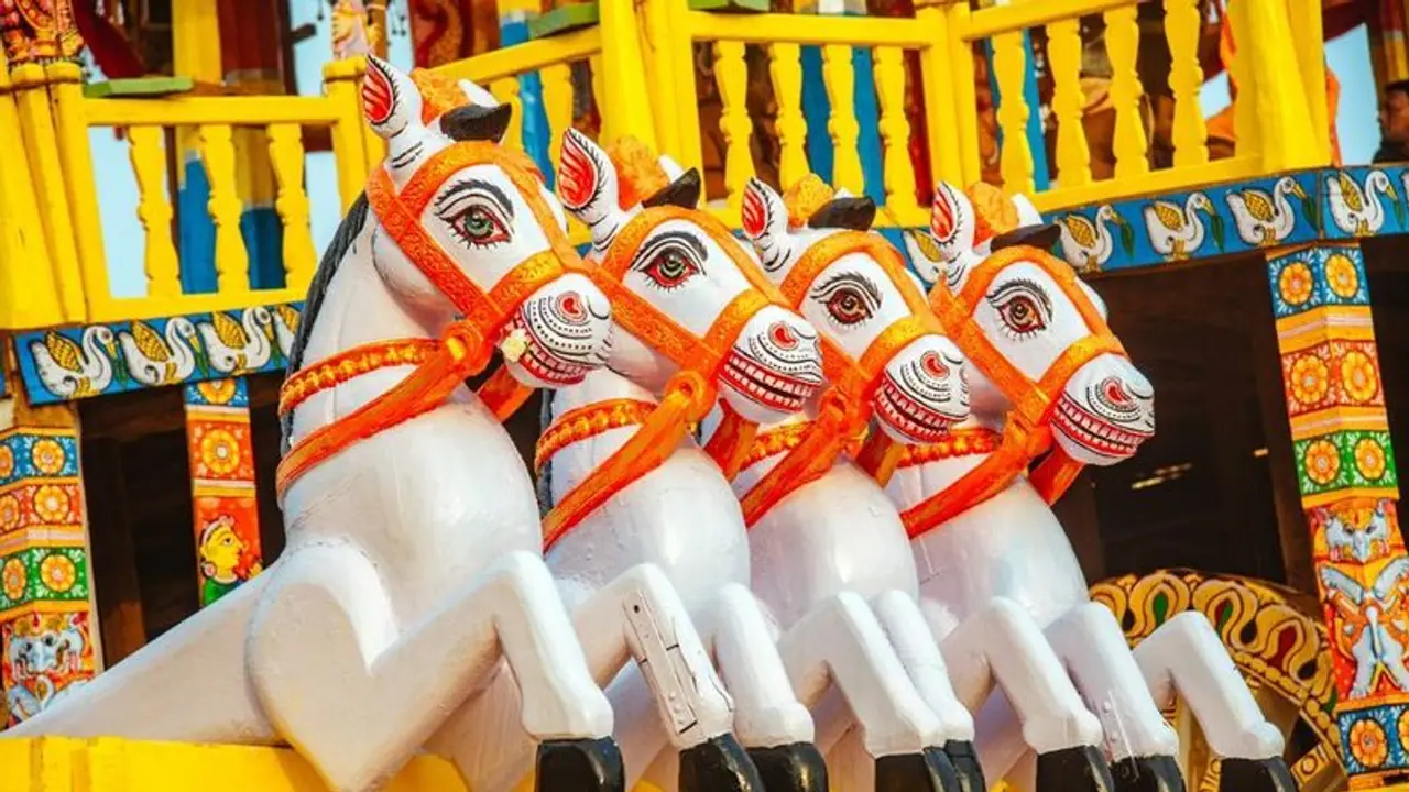 আরও এক বছর ঘুরল না মহেশেরে চাকা, বন্ধ হুগলির বিখ্যাত জগন্নাথদেবের মাসিরবাড়ি ভ্রমণ আরও এক বছর ঘুরল না মহেশেরে চাকা, বন্ধ হুগলির বিখ্যাত জগন্নাথদেবের মাসিরবাড়ি ভ্রমণ