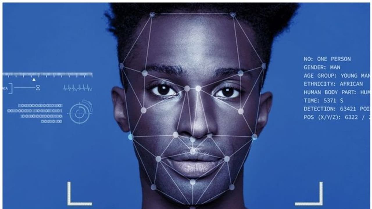 മുഖം നോക്കി 'ക്രിമിനലാണോ' എന്ന് പറയുന്ന സോഫ്റ്റ്‌വെയറിനെതിരെ പ്രതിഷേധം, വംശീയതക്ക് ബലമേകും എന്ന് ആക്ഷേപം