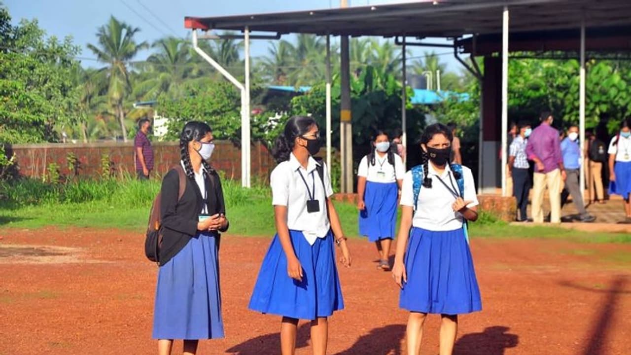 ಉಡುಪಿ: 2ನೇ ದಿನ ಎಸ್‌ಎಸ್‌ಎಲ್‌ಸಿ ಪರೀಕ್ಷೆ, 803 ಮಂದಿ ಗೈರು