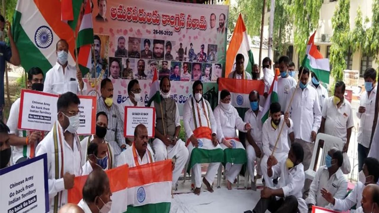 మోడీ విధానాలతోనే శతృవులుగా మారుతున్న పొరుగు దేశాలు: ఉత్తమ్ మోడీ విధానాలతోనే శతృవులుగా మారుతున్న పొరుగు దేశాలు: ఉత్తమ్