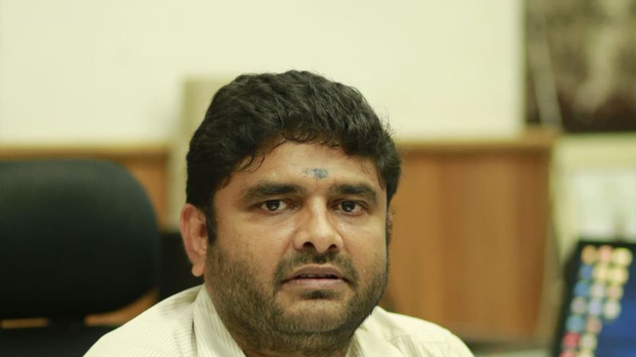 கொரோனாவுடன் சேர்த்து டெங்கு, மலேரியாவை கட்டுப்படுத்த நடவடிக்கை..!! சென்னை மாநகராட்சி ஆணையர் அதிரடி..!!