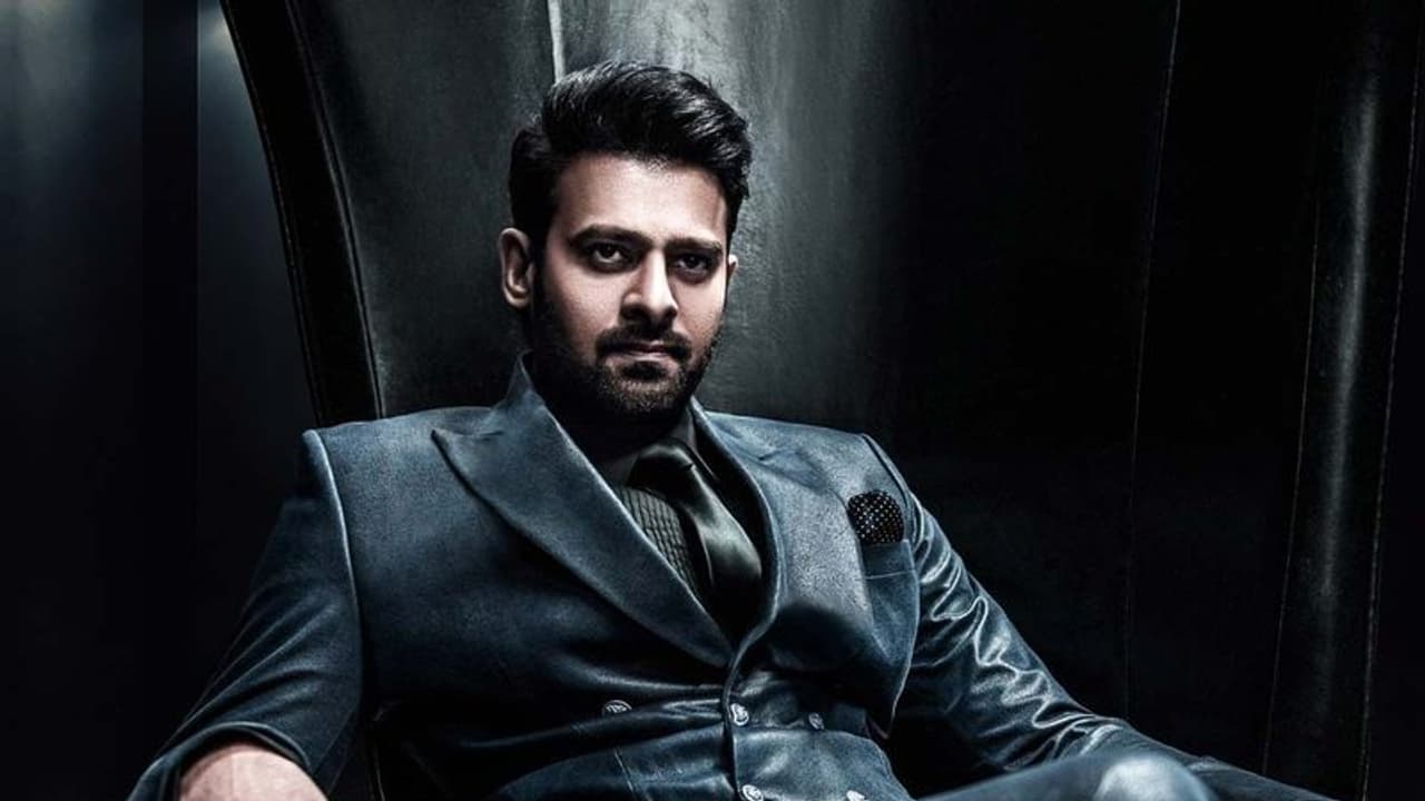 ভক্তদের উদ্দেশ্যে প্রভাস দিলেন বিশেষ বার্তা, শীঘ্রই আসতে চলেছে 'বাহুবলী' অভিনেতার আগামী ছবি ভক্তদের উদ্দেশ্যে প্রভাস দিলেন বিশেষ বার্তা, শীঘ্রই আসতে চলেছে 'বাহুবলী' অভিনেতার আগামী ছবি