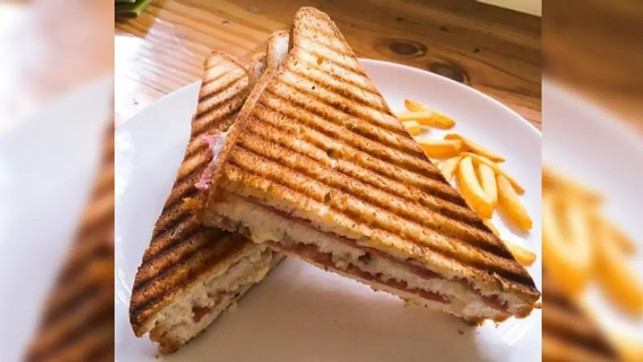 সুস্বাদু মজাদার জলখাবার, যা তৈরি হবে কম সময়ে আর সুস্থ রাখবে শরীরও সুস্বাদু মজাদার জলখাবার, যা তৈরি হবে কম সময়ে আর সুস্থ রাখবে শরীরও