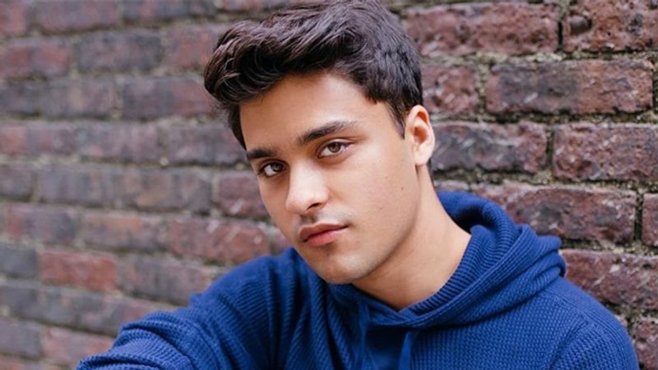 Actor Aryaan Arora signs with Prestige Management Group in New York Actor Aryaan Arora signs with Prestige Management Group in New York