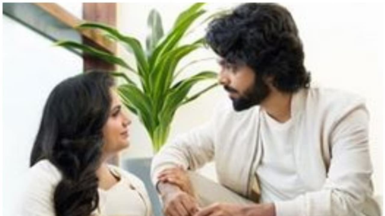 ഓരോ വര്ഷം കഴിയുമ്പോഴും നിന്നോടുള്ള പ്രണയം ഏറുന്നു, ജി വി പ്രകാശ് കുമാറിനോട് ഭാര്യ ഓരോ വര്ഷം കഴിയുമ്പോഴും നിന്നോടുള്ള പ്രണയം ഏറുന്നു, ജി വി പ്രകാശ് കുമാറിനോട് ഭാര്യ