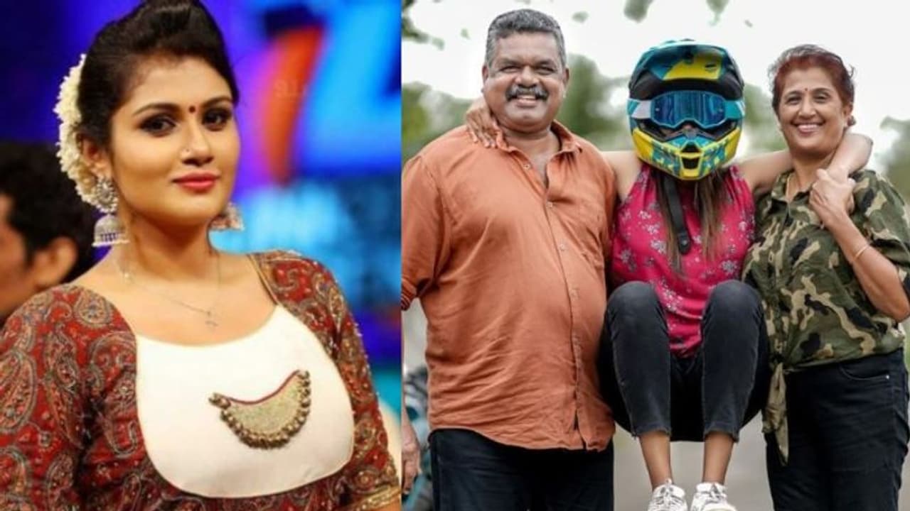 'ഇതാണ് എന്റെ കുടുംബം, സിംപിൾ ആണ് പക്ഷെ പവർഫുള്ളാണ്'; ചിത്രം പങ്കുവച്ച് എലീന