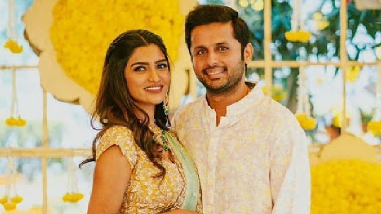 నితిన్ పెళ్లికి ముహూర్తం ఫిక్స్! ఎప్పుడు.. ఎక్కడంటే? నితిన్ పెళ్లికి ముహూర్తం ఫిక్స్! ఎప్పుడు.. ఎక్కడంటే?