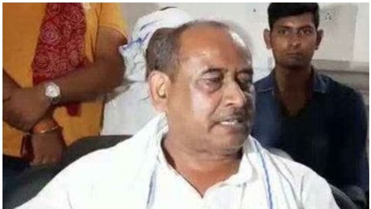 ആര്ജെഡിക്ക് കനത്ത തിരിച്ചടി; സംസ്ഥാന വൈസ് പ്രസിഡന്റും പാര്ട്ടി വിട്ടു ആര്ജെഡിക്ക് കനത്ത തിരിച്ചടി; സംസ്ഥാന വൈസ് പ്രസിഡന്റും പാര്ട്ടി വിട്ടു