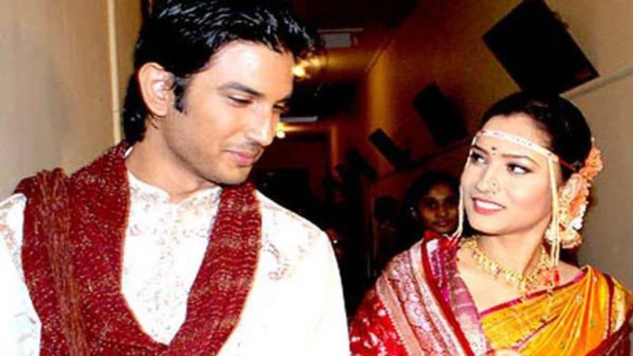 অঙ্কিতার সঙ্গে কতখানি হাসি খুশি ছিলেন সুশান্ত, প্রমাণ হিসেবে রইল ছবি অঙ্কিতার সঙ্গে কতখানি হাসি খুশি ছিলেন সুশান্ত, প্রমাণ হিসেবে রইল ছবি