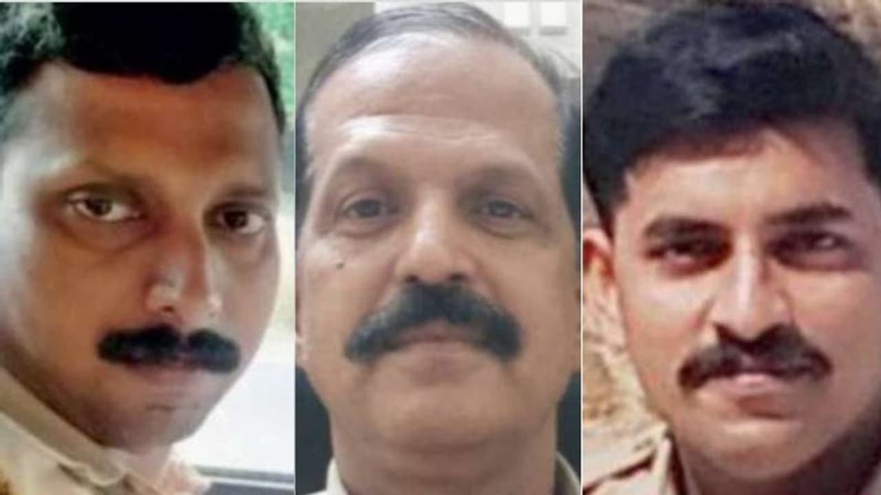 നിരീക്ഷിക്കാൻ ചെന്ന പൊലീസ് രക്ഷകരായി; കുളത്തിൽ മുങ്ങിത്താണ 19കാരനെ കൈപിടിച്ച് കയറ്റിയത് ജീവിതത്തിലേക്ക്