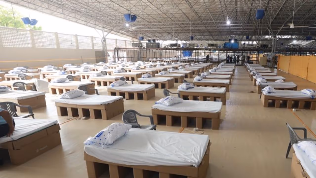 கொரோனா பாதுகாப்பு மையங்களில் 12,000 படுக்கைகளை தயார்படுத்த விரைந்து நடவடிக்கை.. சென்னை மாநகராட்சி அதிரடி.