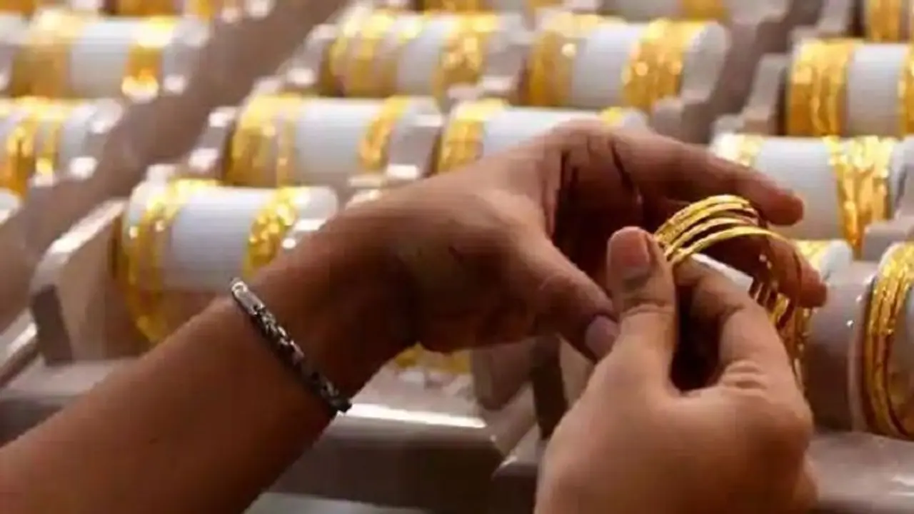 ಆಭರಣಕ್ಕೆ ಬೇಡಿಕೆ ಇಲ್ಲ, ಚಿನ್ನದ ದರ ಮಾತ್ರ ಕೆಳಗಿಳಿಯುತ್ತಿಲ್ಲ; 3 ವಿಚಿತ್ರ ಕಾರಣ!