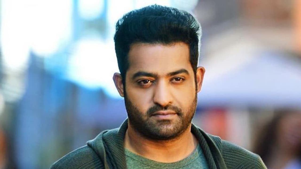 ఎన్టీఆర్ను సపోర్ట్ చేసానని బెదిరింపులు, ఏడ్చేసా! ఎన్టీఆర్ను సపోర్ట్ చేసానని బెదిరింపులు, ఏడ్చేసా!