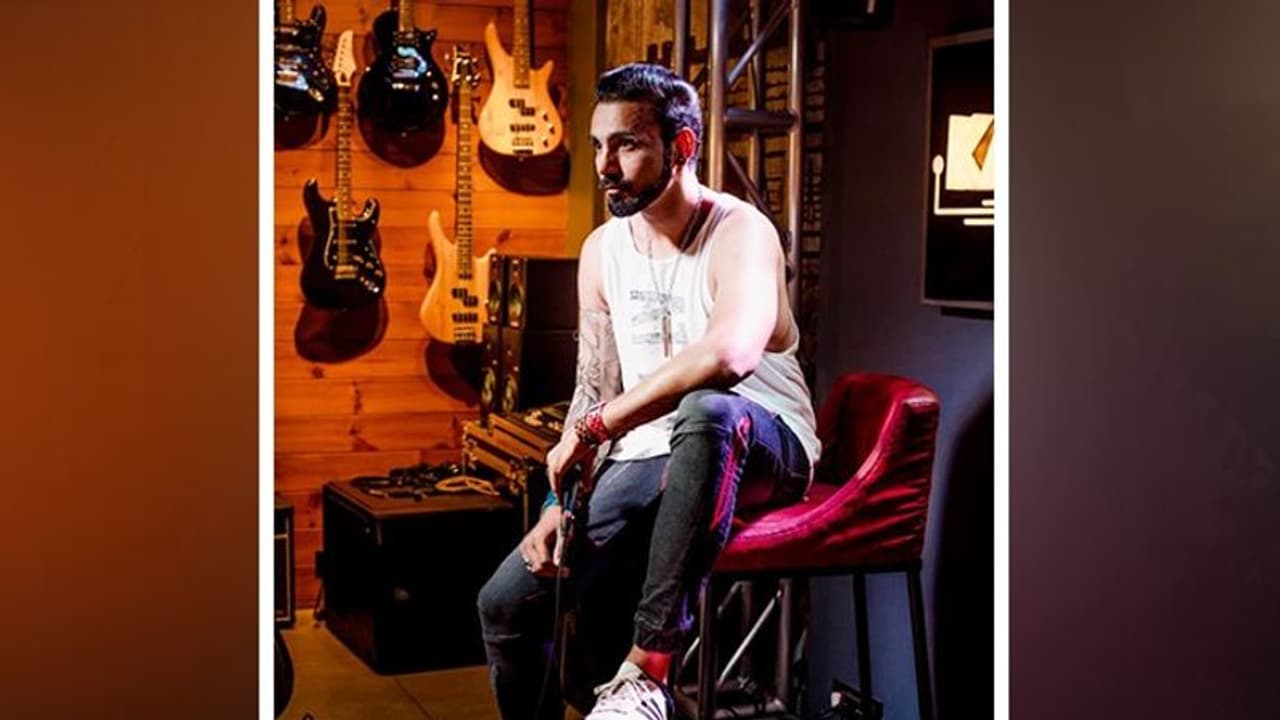 YouTube sensation, musician Ashish Dubey talks about doing live concerts from home during lockdown YouTube sensation, musician Ashish Dubey talks about doing live concerts from home during lockdown