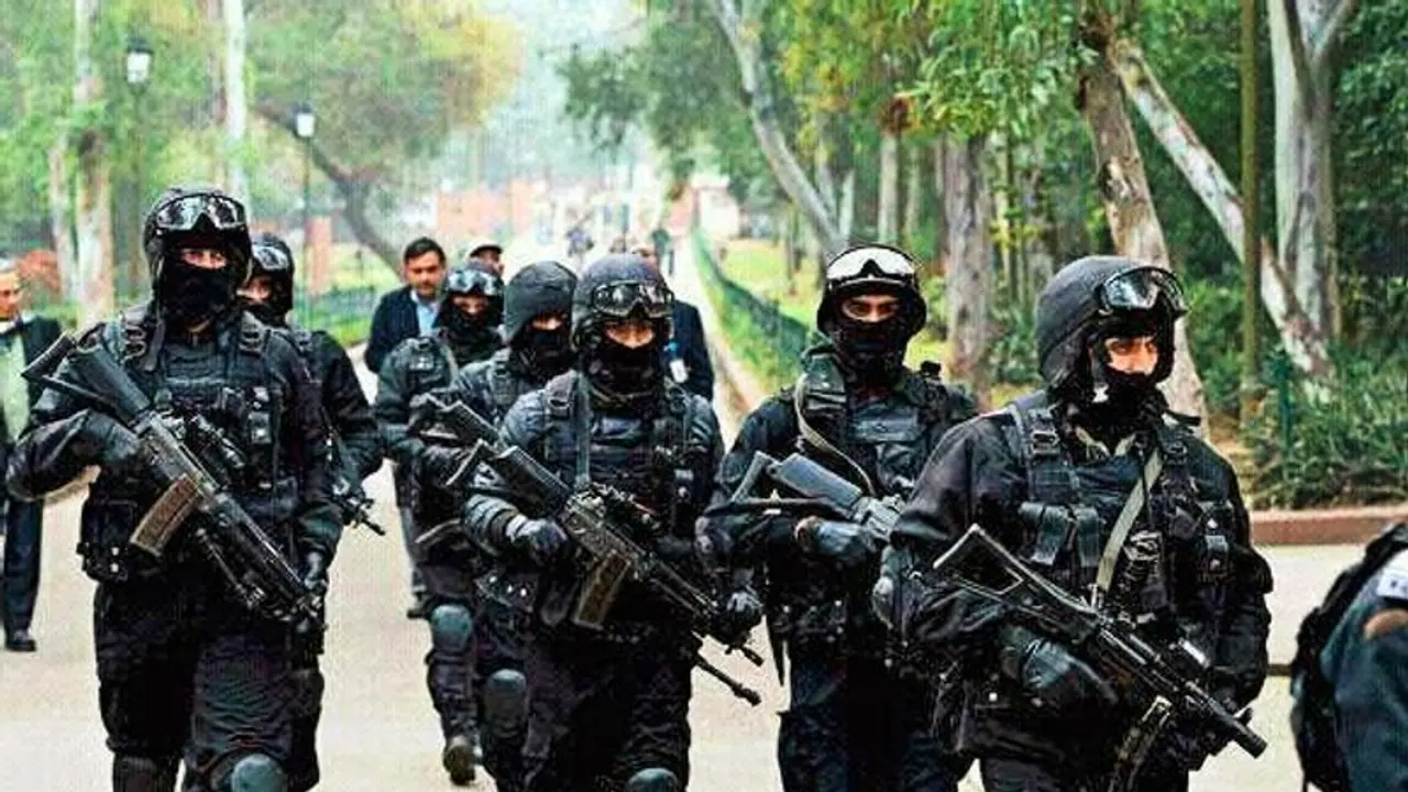 চিনের বুকের ওপর পা রেখে প্য়াংগং দখলদারীতে এগিয়ে যাচ্ছে ভারত, কালা পাহাড়ে শক্তি বাড়াল ভারতীয় সেনা চিনের বুকের ওপর পা রেখে প্য়াংগং দখলদারীতে এগিয়ে যাচ্ছে ভারত, কালা পাহাড়ে শক্তি বাড়াল ভারতীয় সেনা