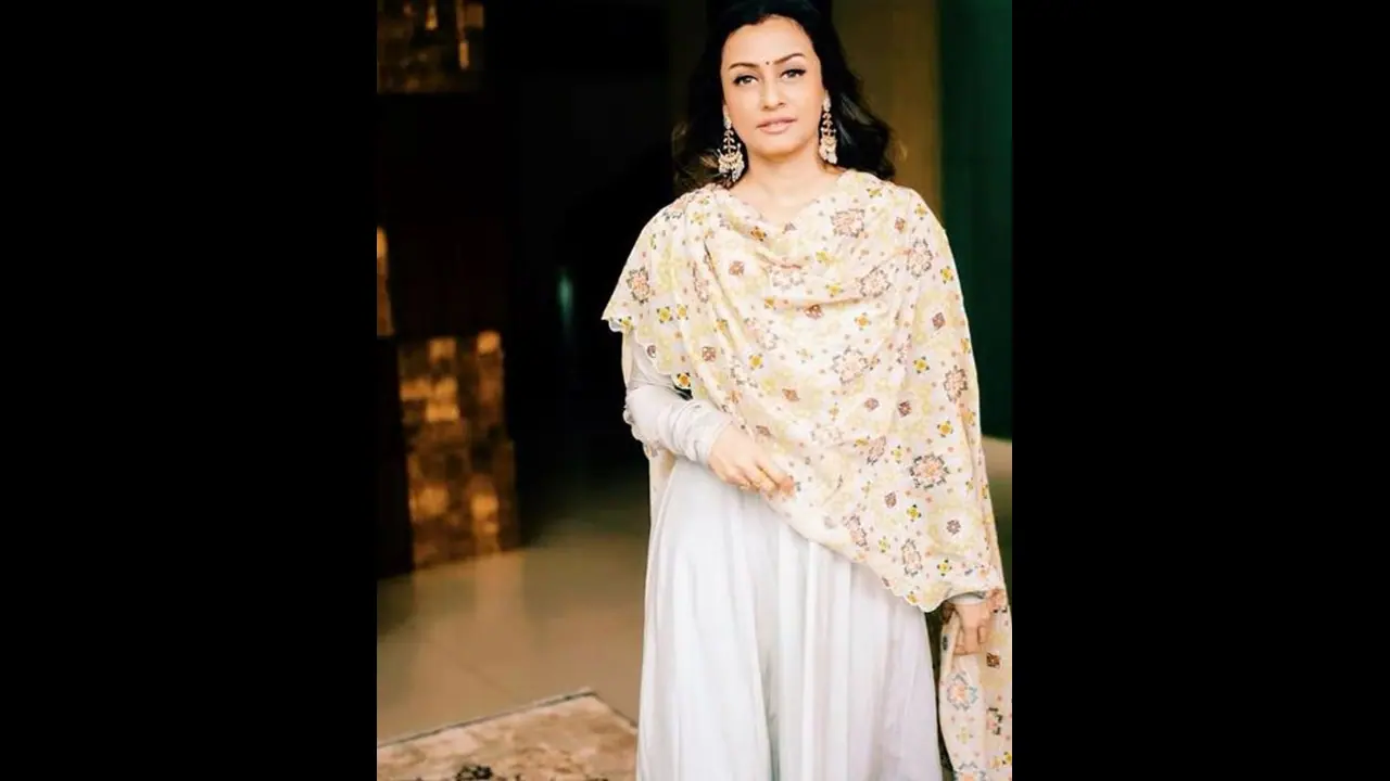 ఇన్ని బాధల మధ్య కూడా ఆ ఫోటో నా ముఖంపై చిరునవ్వు తెచ్చింది! ఇన్ని బాధల మధ్య కూడా ఆ ఫోటో నా ముఖంపై చిరునవ్వు తెచ్చింది!