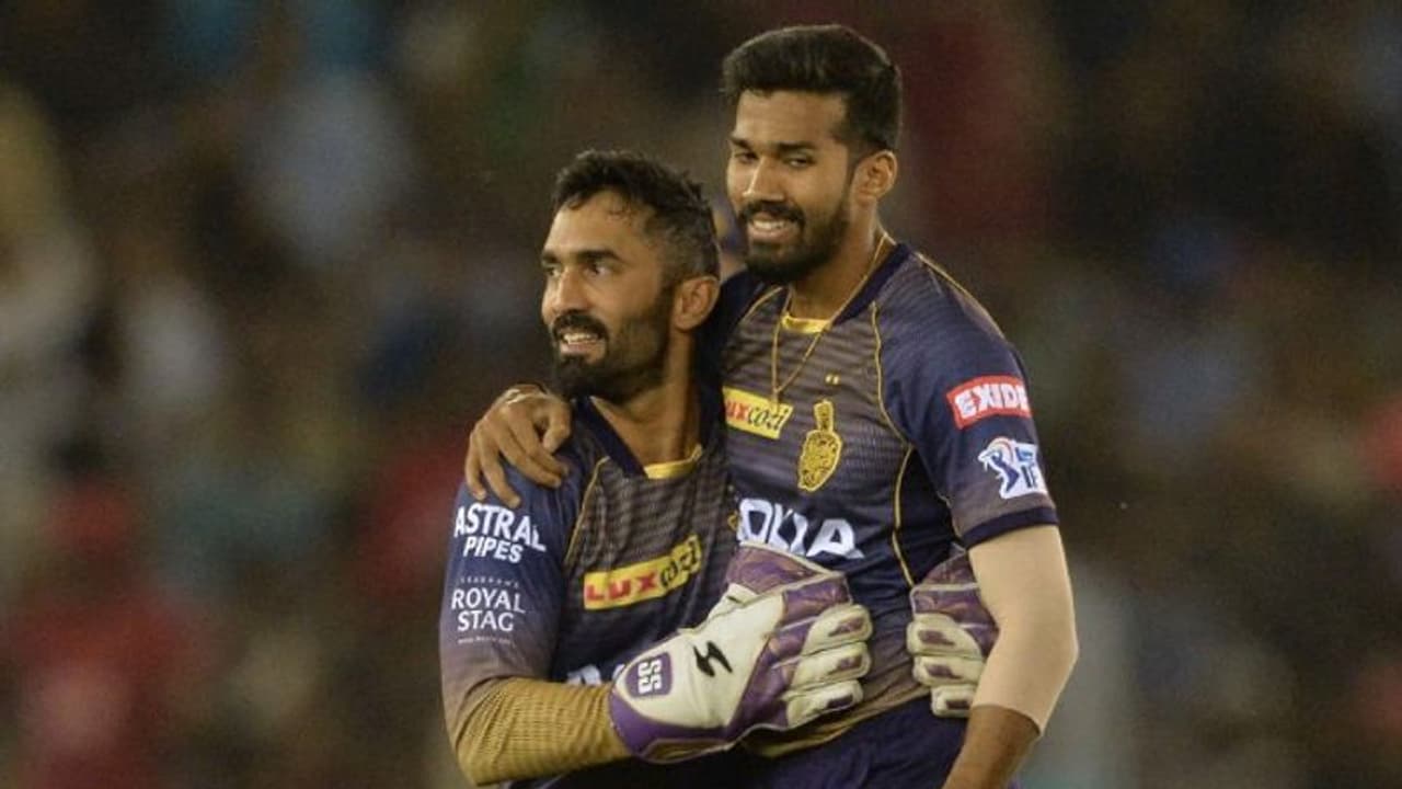 മലയാളി താരം സന്ദീപ് വാര്യരെ നിലനിര്‍ത്തി കൊല്‍ക്കത്ത