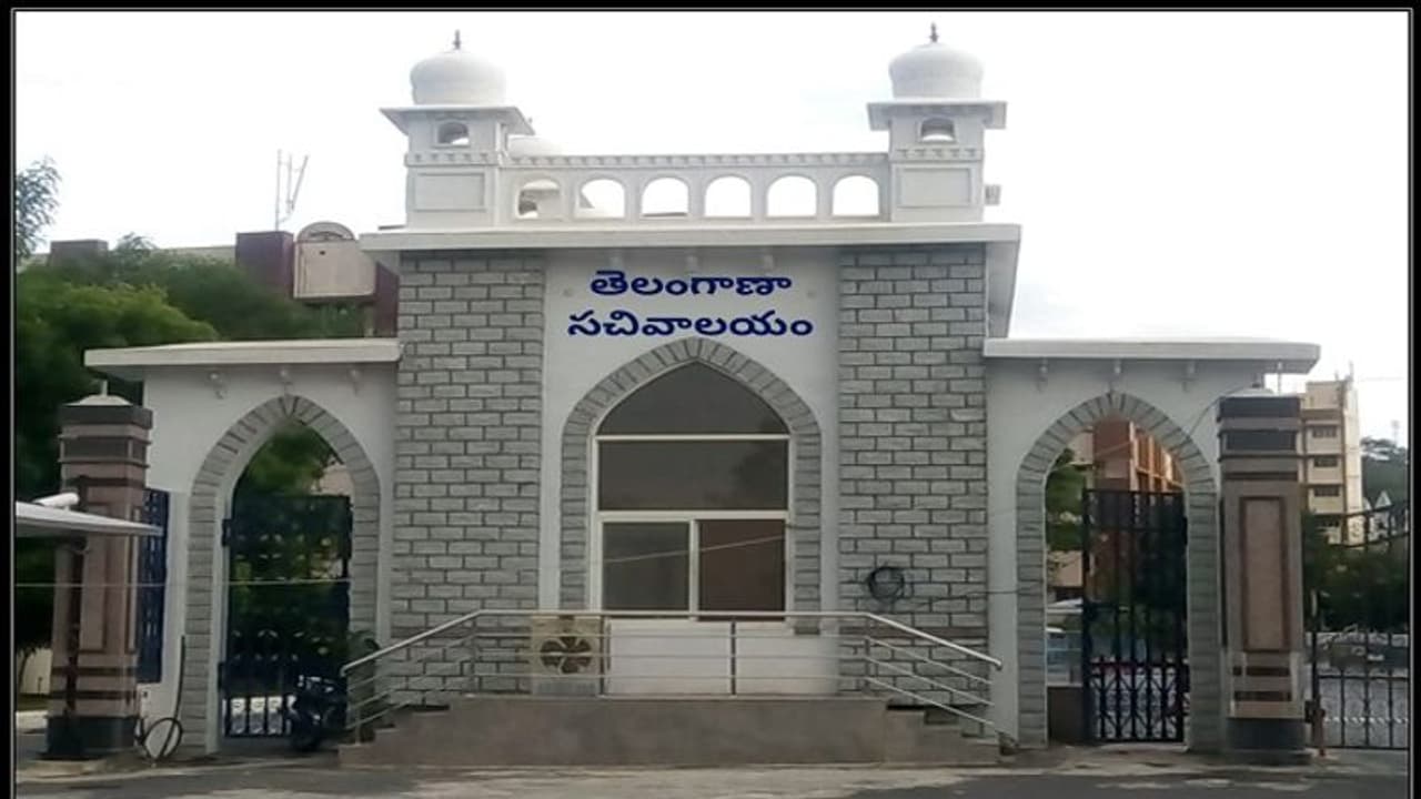 లైన్ క్లియర్: తెలంగాణ సచివాలయ భవనాల కూల్చివేతకు ప్లాన్ రెడీ లైన్ క్లియర్: తెలంగాణ సచివాలయ భవనాల కూల్చివేతకు ప్లాన్ రెడీ