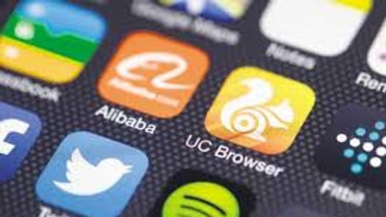 ఆర్ధిక మోసాలు:100కి పైగా చైనా వెబ్ సైట్లపై బ్యాన్ కోసం చర్యలు ఆర్ధిక మోసాలు:100కి పైగా చైనా వెబ్ సైట్లపై బ్యాన్ కోసం చర్యలు