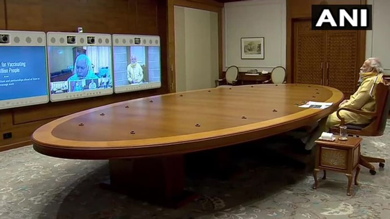 कोरोना : पीएम मोदी ने वैक्सीन की मौजूदा स्थिति को लेकर की समीक्षा, तकनीकी के इस्तेमाल पर दिया जोर कोरोना : पीएम मोदी ने वैक्सीन की मौजूदा स्थिति को लेकर की समीक्षा, तकनीकी के इस्तेमाल पर दिया जोर