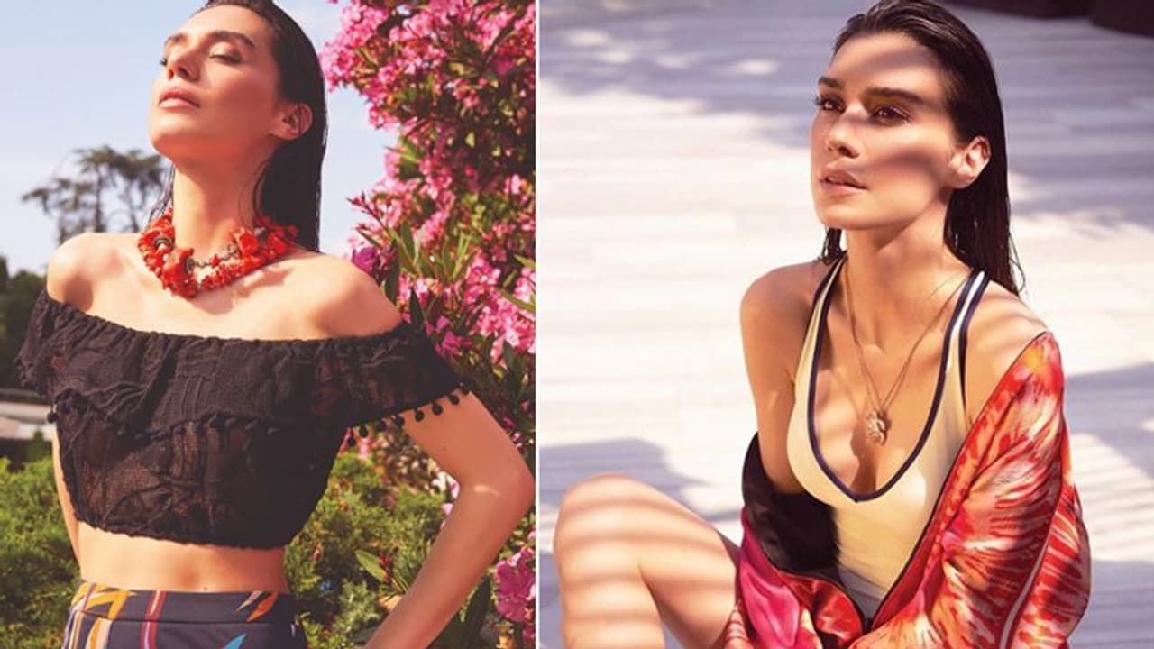 बिकिनी में दिखी पाकिस्तानी एक्ट्रेस तो भड़के लोग, एक बोला अल्लाह तुम्हें सही रास्ता दिखाए बिकिनी में दिखी पाकिस्तानी एक्ट्रेस तो भड़के लोग, एक बोला अल्लाह तुम्हें सही रास्ता दिखाए