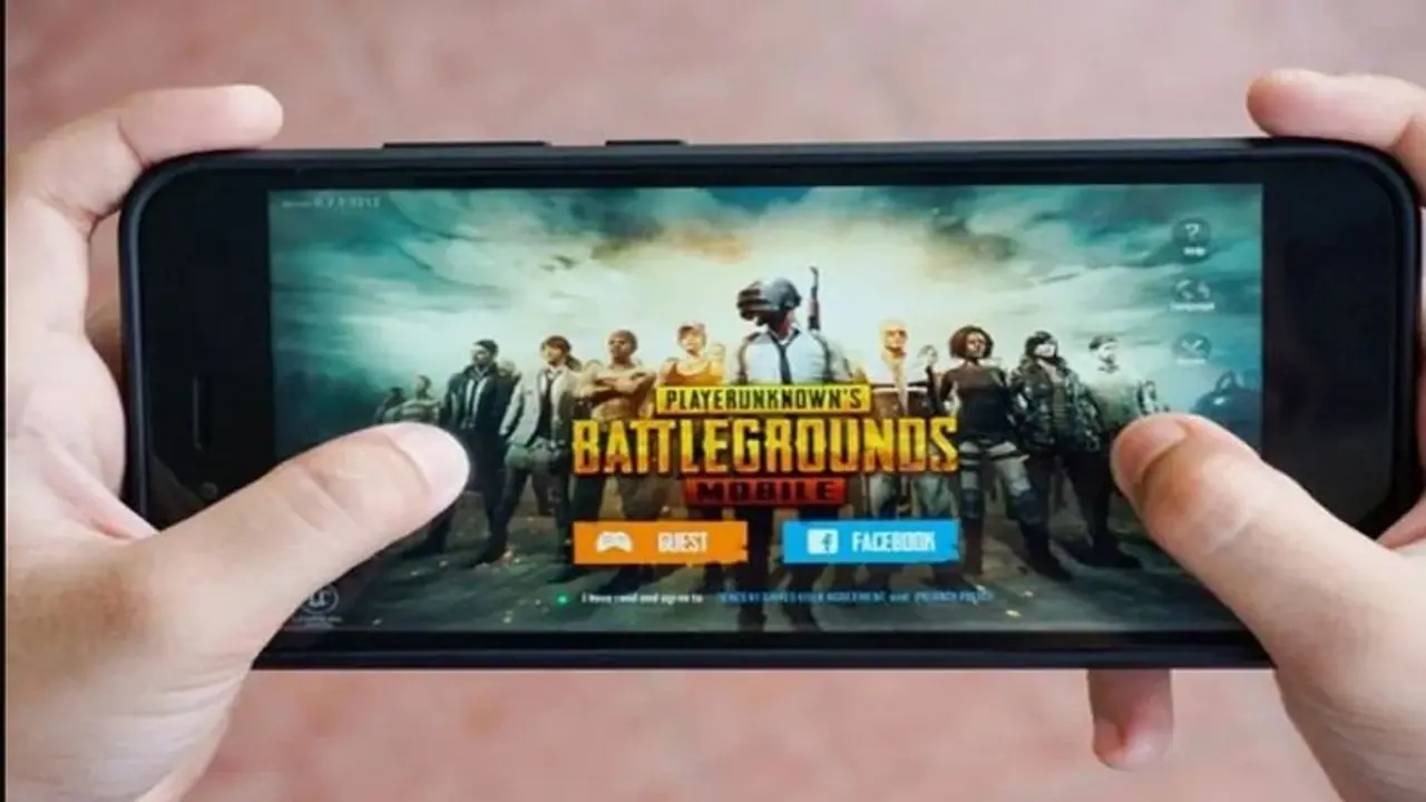 பப்ஜி கேம் விளையாடும் மாணவர்களின் பெற்றோர்கள் உஷாராக இருங்க..!17 லட்சம் இழந்த சோகக்கதையை பாருங்கள்.!! பப்ஜி கேம் விளையாடும் மாணவர்களின் பெற்றோர்கள் உஷாராக இருங்க..!17 லட்சம் இழந்த சோகக்கதையை பாருங்கள்.!!