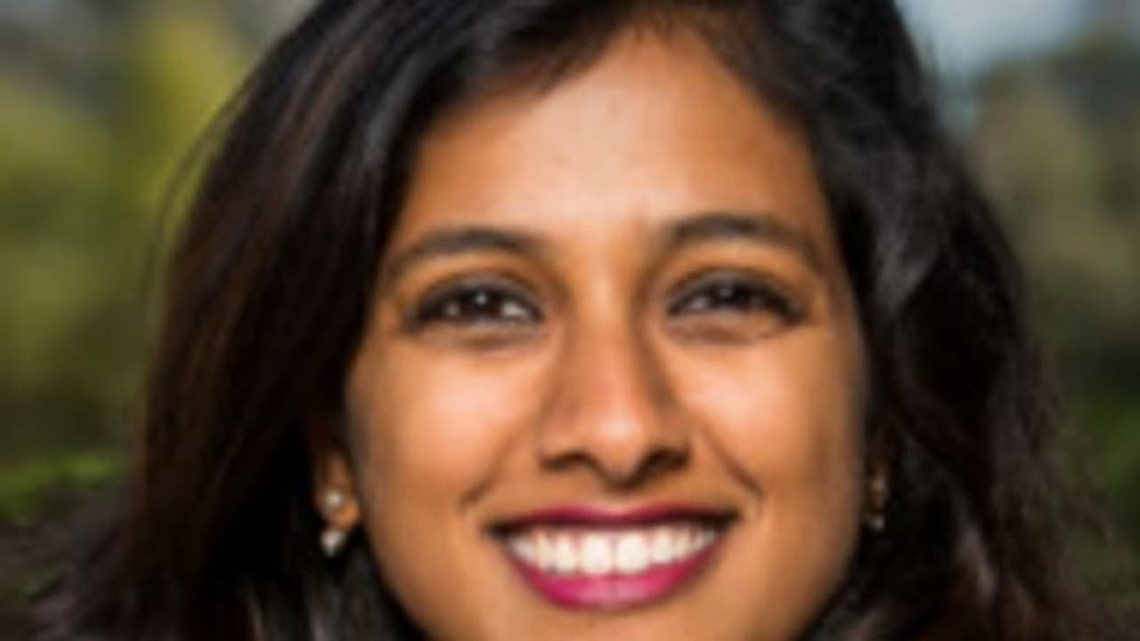 জো শিবিরের মেধা রাজ ট্রাম্পকে হারাতে মরিয়া হয়ে লড়ছেন, ডিজিটাল প্রচারের চাবিকাঠি তাঁরই হাতে জো শিবিরের মেধা রাজ ট্রাম্পকে হারাতে মরিয়া হয়ে লড়ছেন, ডিজিটাল প্রচারের চাবিকাঠি তাঁরই হাতে