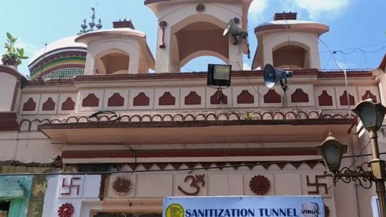 স্বাস্থ্যবিধি মেনেই ১ জুলাই খুলল কালীঘাট মন্দির, ফুল বা ডালা নিয়ে প্রবেশ নিষেধ