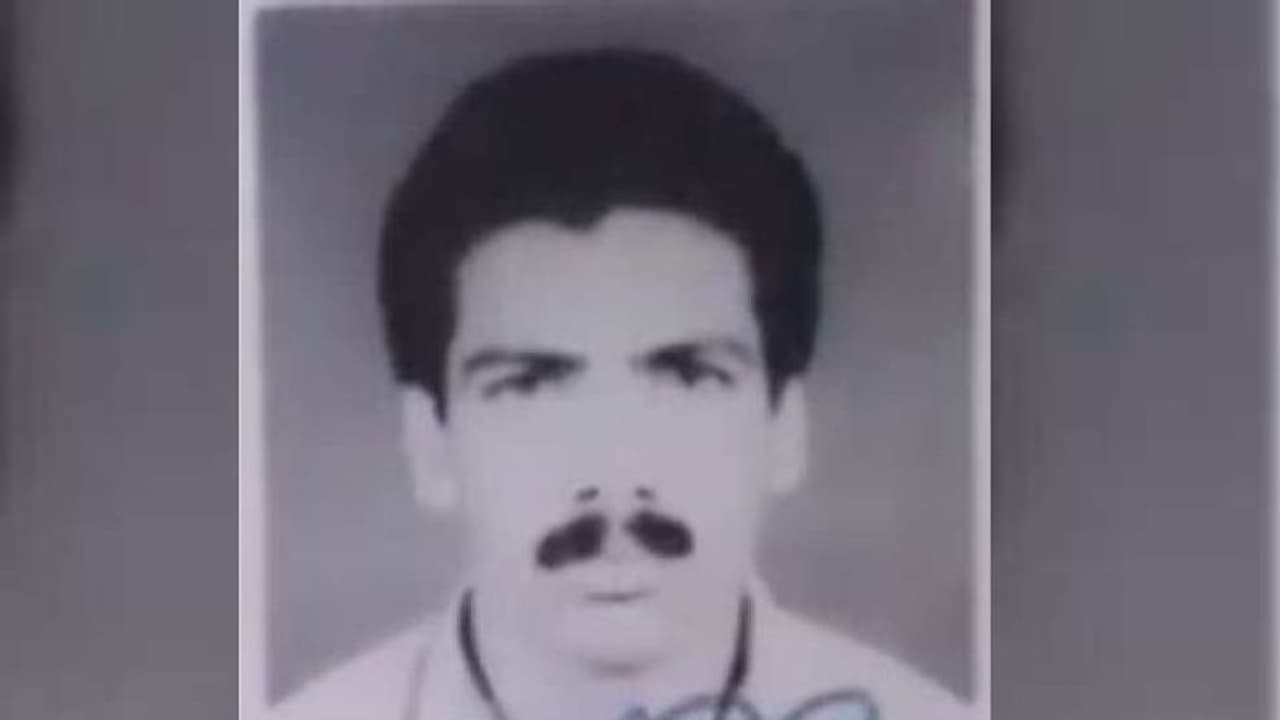 ഒതായി മനാഫ് വധം: കേസ് അട്ടിമറിക്കാൻ ശ്രമമെന്ന് കുടുംബം, കളക്ട്രേറ്റിന് മുന്നിൽ ധർണ്ണ നടത്തി ഒതായി മനാഫ് വധം: കേസ് അട്ടിമറിക്കാൻ ശ്രമമെന്ന് കുടുംബം, കളക്ട്രേറ്റിന് മുന്നിൽ ധർണ്ണ നടത്തി