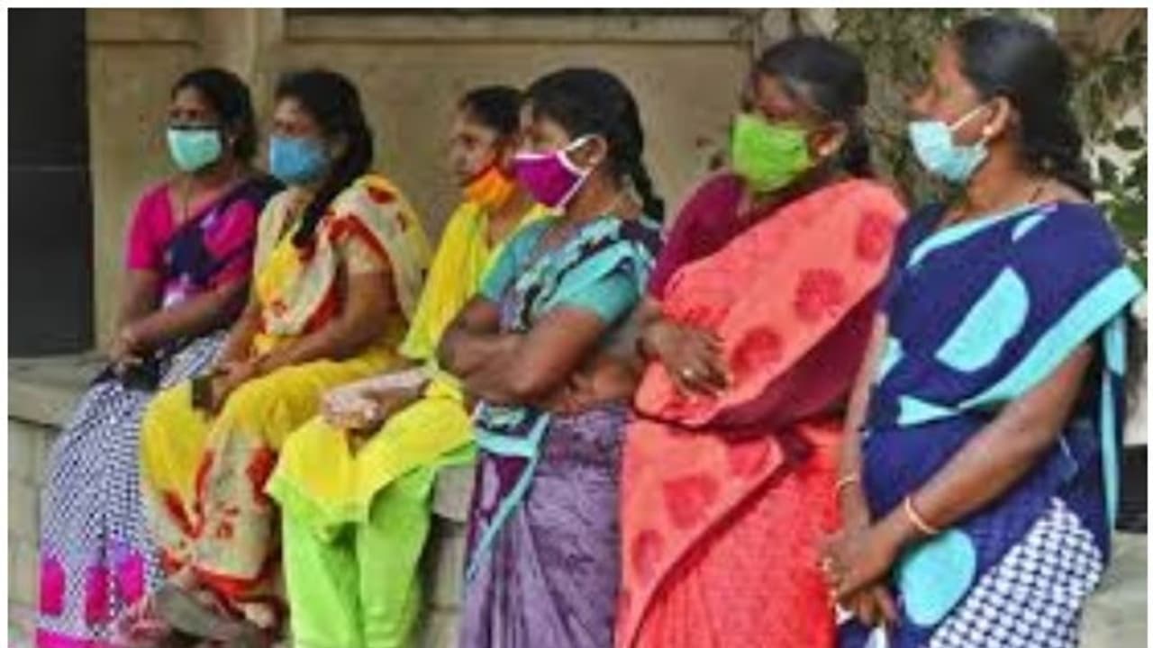 കൊവിഡ്; ആശുപത്രികളിൽ ഇനി ചികിത്സ നൽകുക ഗുരുതര ലക്ഷണങ്ങളുള്ളവർക്ക് മാത്രമെന്ന് കർണാടക കൊവിഡ്; ആശുപത്രികളിൽ ഇനി ചികിത്സ നൽകുക ഗുരുതര ലക്ഷണങ്ങളുള്ളവർക്ക് മാത്രമെന്ന് കർണാടക