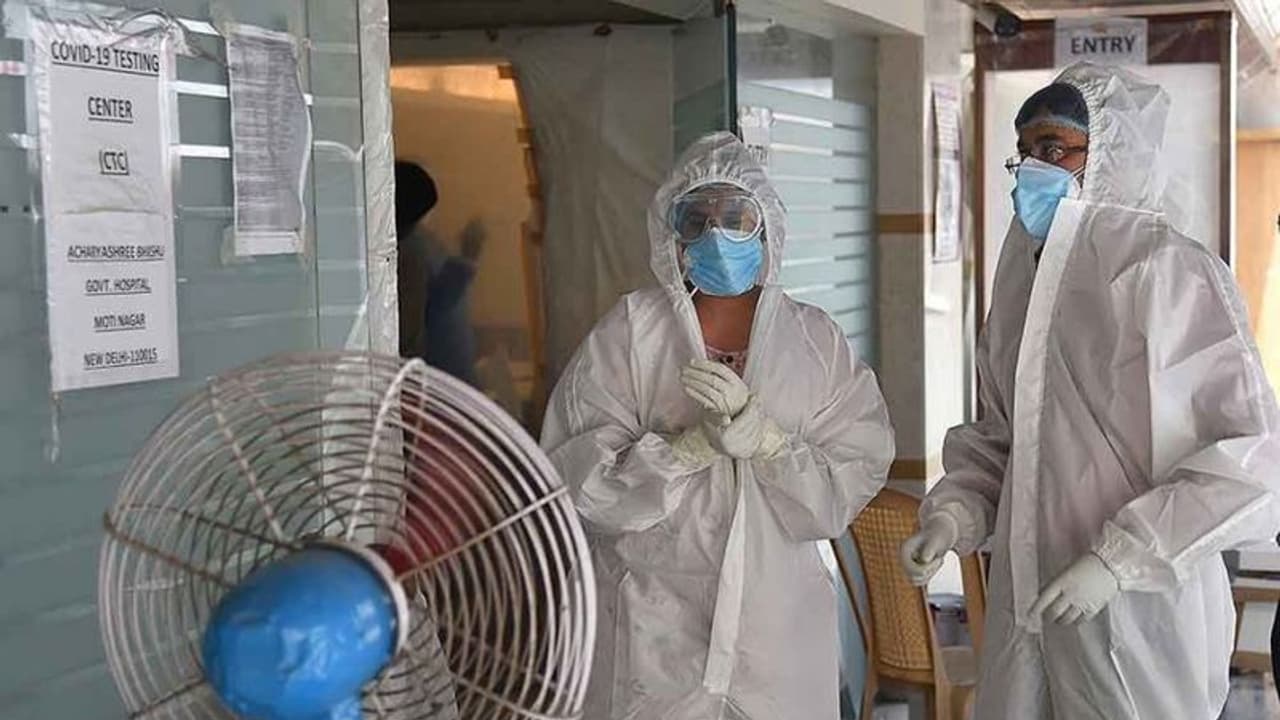 அதிமுக எம்.எல்.ஏ மனைவி மகனுக்கு கொரோனா தொற்று... அலறும் ஆளும் கட்சி..!