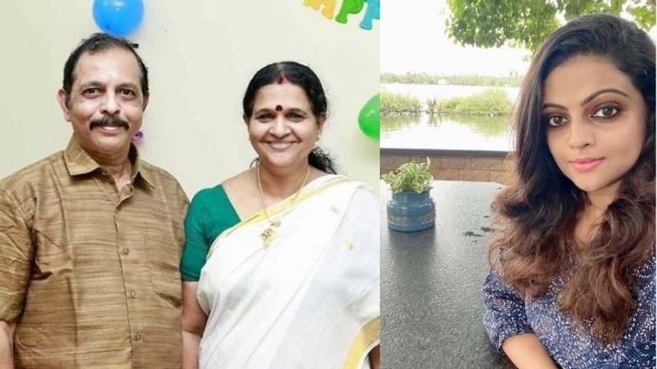 'മിണ്ടാതെ നടക്കുന്നത് കണ്ടാല് തോന്നും ഡിവോഴ്സ് നാളെയെന്ന്'; അച്ഛനും അമ്മയ്ക്കും ആശംസകളുമായി അശ്വതി 'മിണ്ടാതെ നടക്കുന്നത് കണ്ടാല് തോന്നും ഡിവോഴ്സ് നാളെയെന്ന്'; അച്ഛനും അമ്മയ്ക്കും ആശംസകളുമായി അശ്വതി