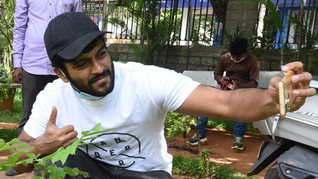 హుషారు హీరో గ్రీన్ ఇండియా ఛాలెంజ్ హుషారు హీరో గ్రీన్ ఇండియా ఛాలెంజ్