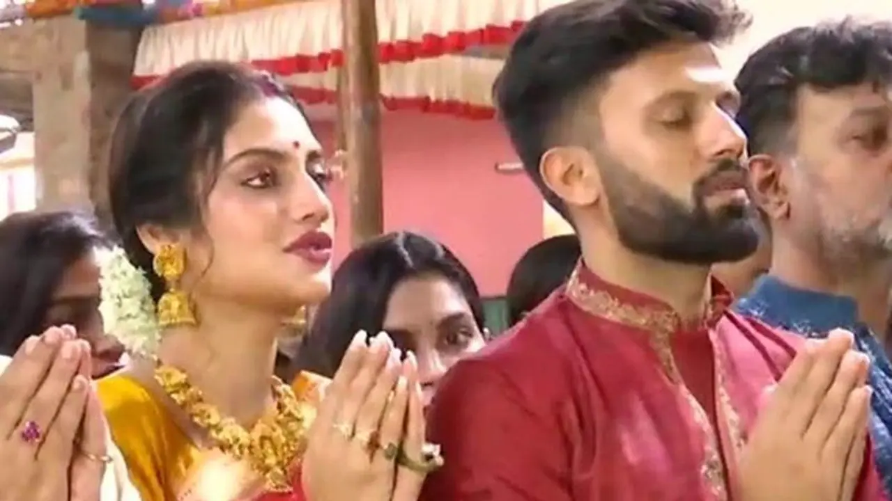 टीएमसी सांसद नुसरत ने खींची बाहुड़ा रथ यात्रा और की पूजा, अब क्या करेंगे कट्टरपंथी